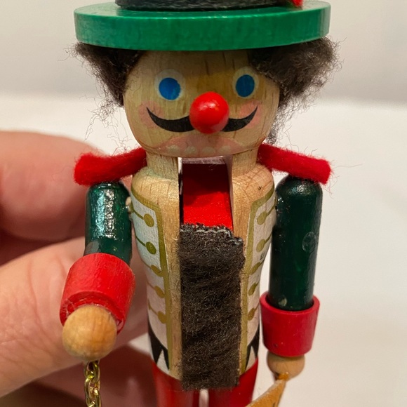 Steinbach Mini Christopher Columbus Nutcracker w/Anchor & Sign 1492-1992 5" Tall - Picture 11 of 16